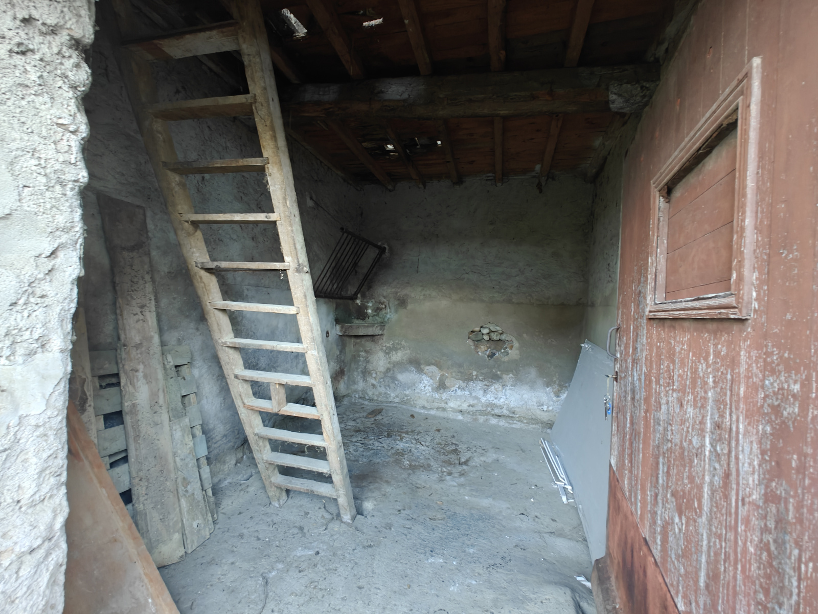 Image_3, Garage, La Digne-d'Amont, ref :9025