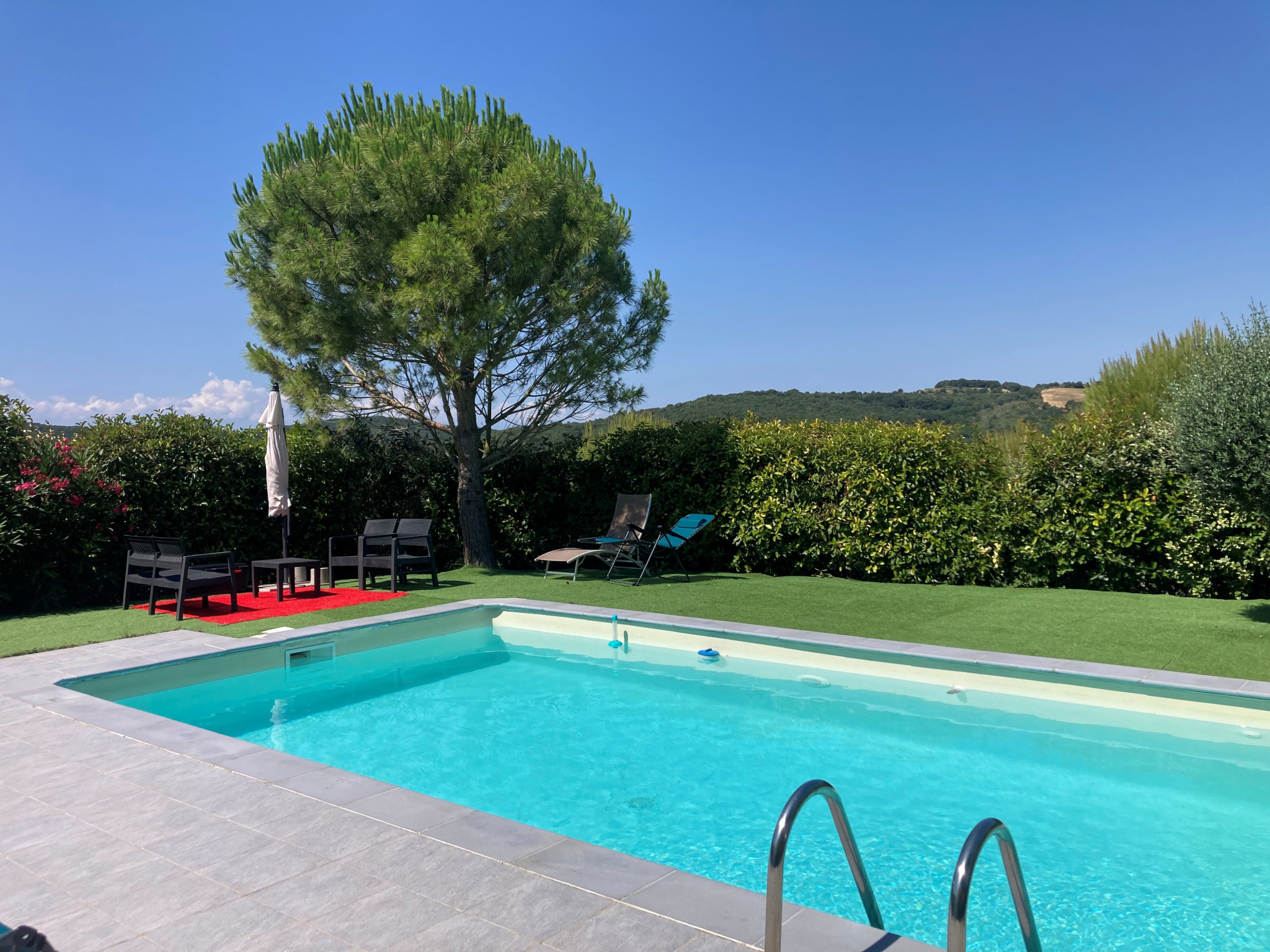 Axe Carcassonne/Limoux, villa de plain pieds 2 chambres, garage, atelier, et piscine