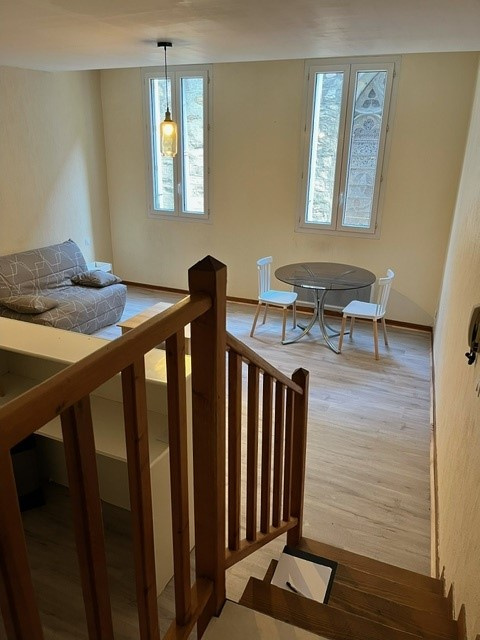 CENTRE VILLE LIMOUX STUDIO MEUBLE PARFAIT ETAT