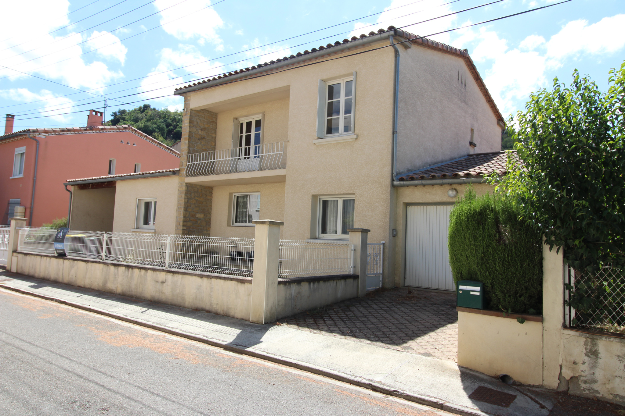 LIMOUX